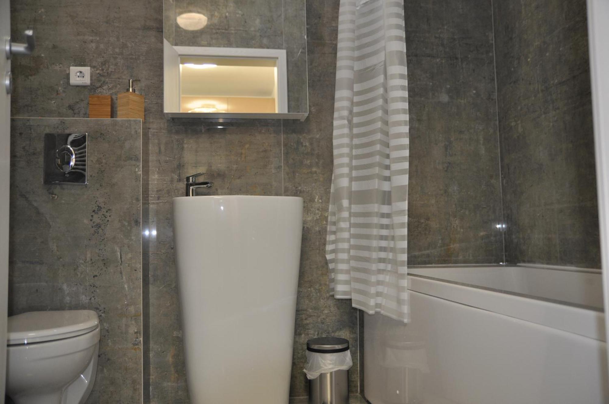 Sky Garden Panoramic View Apartment บูคาเรสต์ ภายนอก รูปภาพ